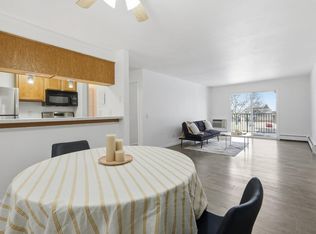 4318 Melody Ln APT 104, Madison, WI 53704