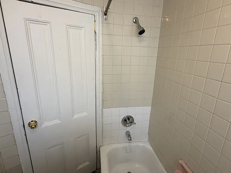 2554 N Bouvier St — Photo 10