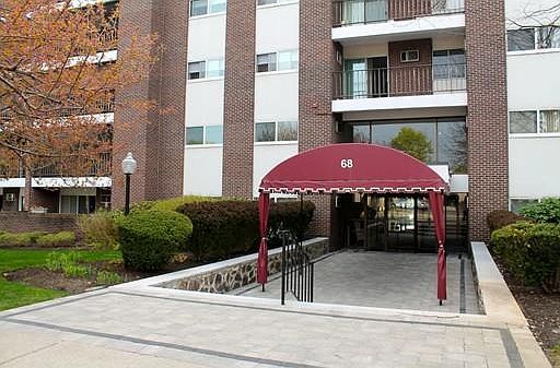 1st image of 68 Main St APT 49C