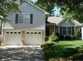 6442 N Jarboe St, Kansas City, MO 64118