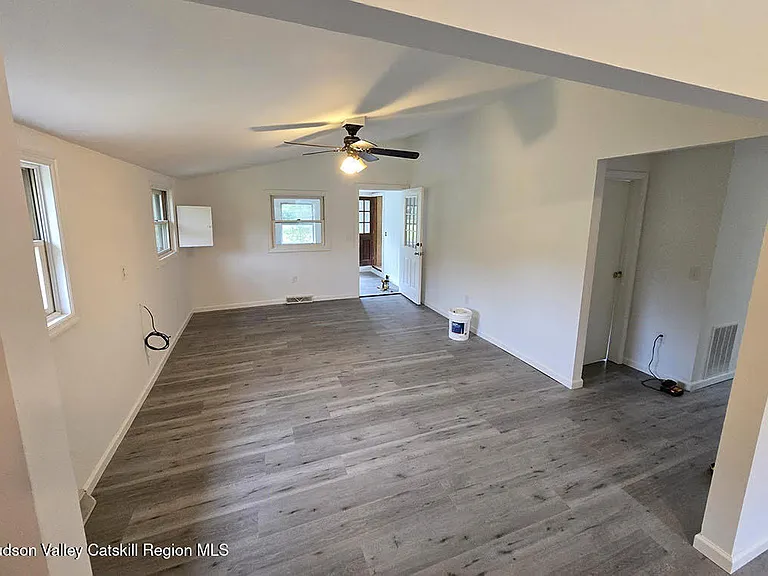 9 Turner Rd — Photo 7