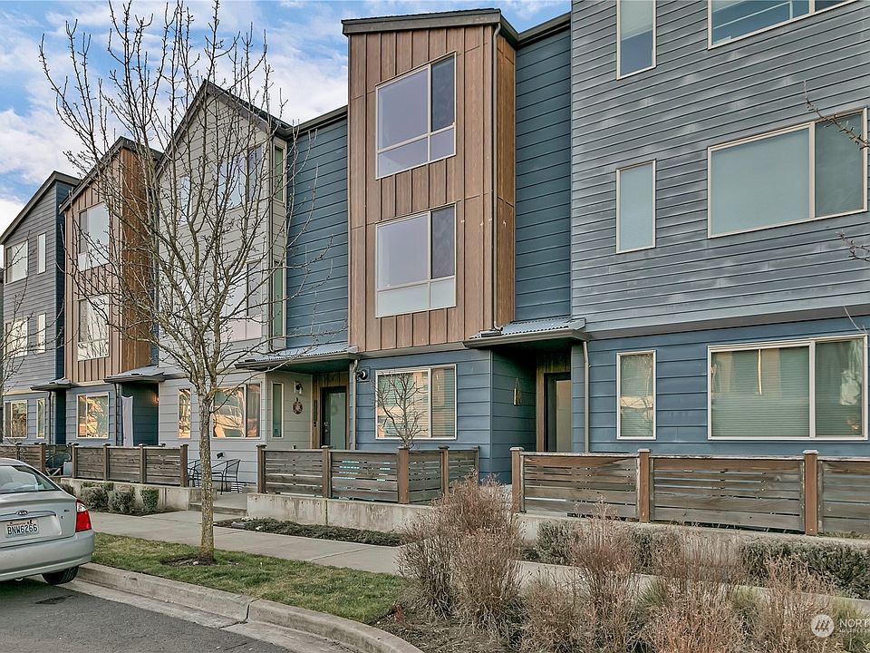 1st image of 32683 Madrona Avenue SE