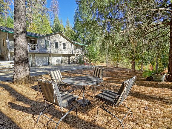 2nd image of 3033 Pioneer Hill Rd