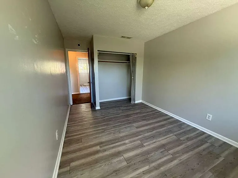 797 Babbitt Rd #20 — Photo 16