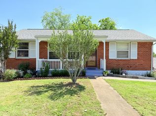 328 Willard Dr, Nashville, TN 37211