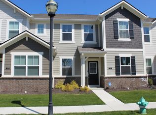 7218 Governors Row, Avon, IN 46123