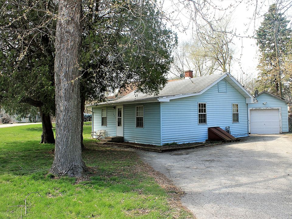 2nd image of 724 Friendly Ave