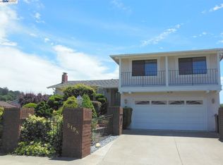5198 Pinecrest Dr, Oakland, CA