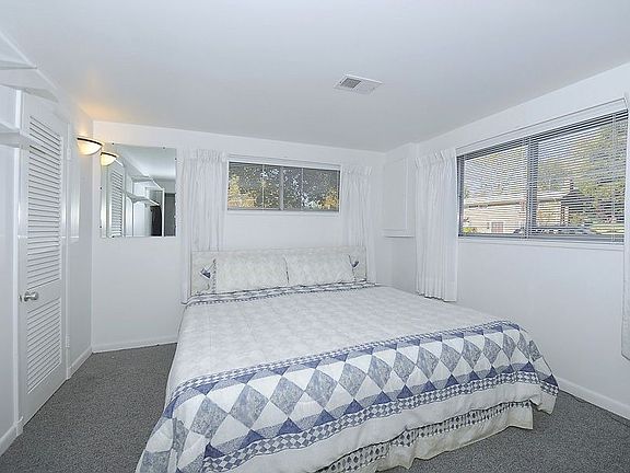 4th image of 1613 Rosemont Ct