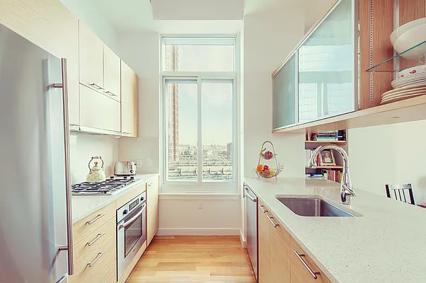 Rented by NY Casa Group | media 16