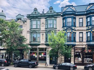 919 W Armitage Ave APT 3, Chicago, IL 60614