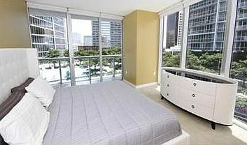 5th image of 475 Brickell Ave APT 1613