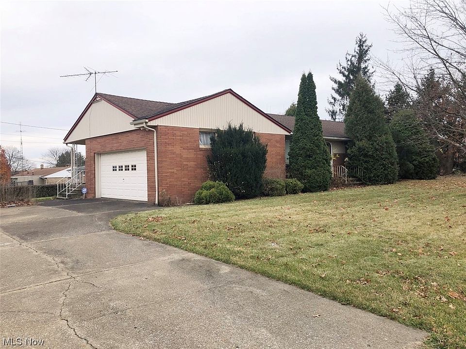 1305 32nd St NE, Canton, OH 44714 Zillow