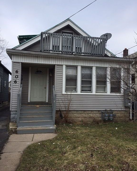 1st image of 606 Lasalle Ave #1