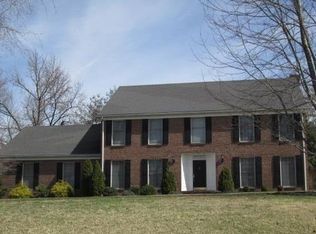 4544 Woods Tower Dr, Newburgh, IN 47630