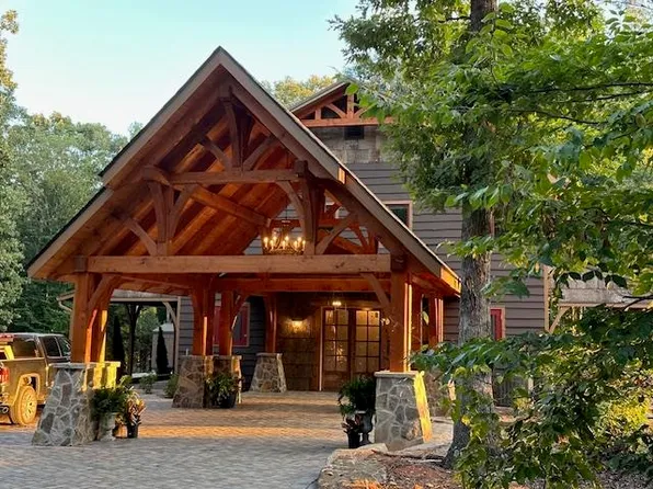 180 Kelseys Mill Rd, Campobello, SC 29322