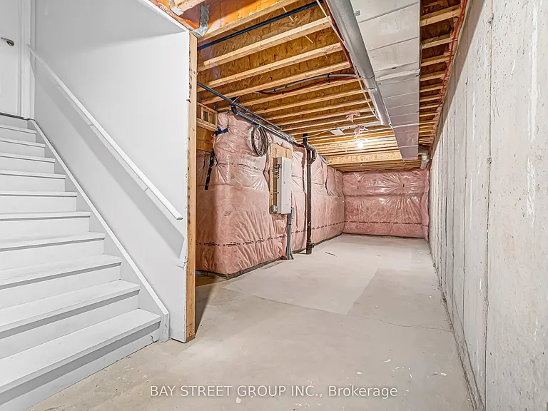 60 Mohandas Dr — Photo 46