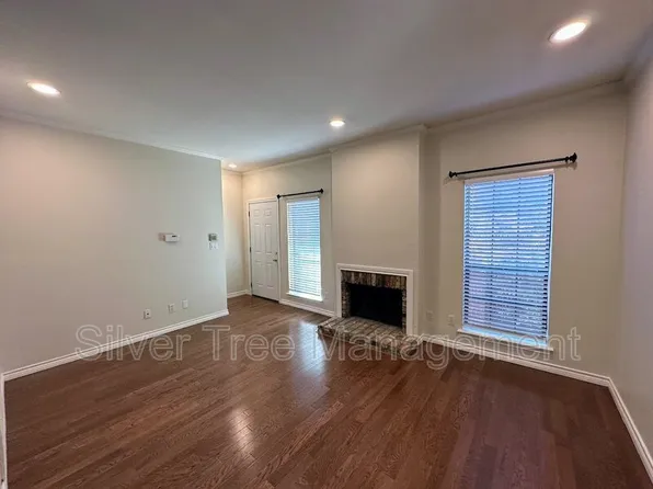 4405 Bowser Ave APT 203, Dallas, TX 75219