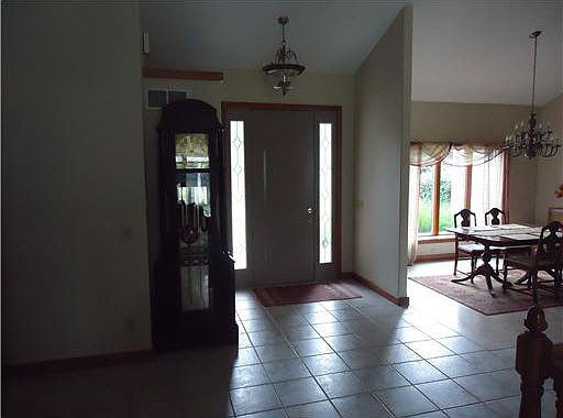 5th image of 23913 Woodmont Dr