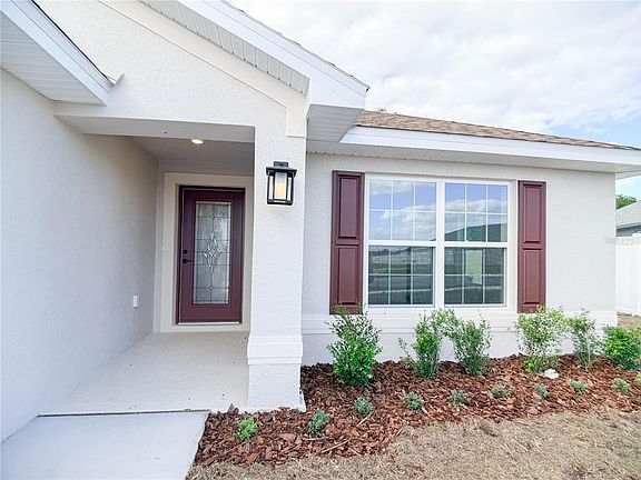 5th image of 4575 NE 32nd Pl