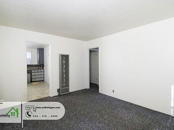 4th image of 2970 Anita St #A