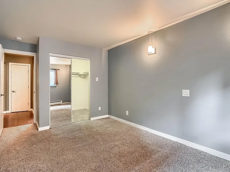 1245 Columbine St #204 — Photo 14
