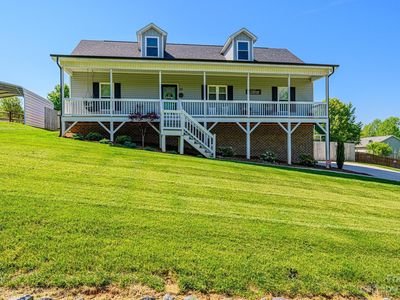 62 W Highland Ave, Granite Falls, NC, 28630