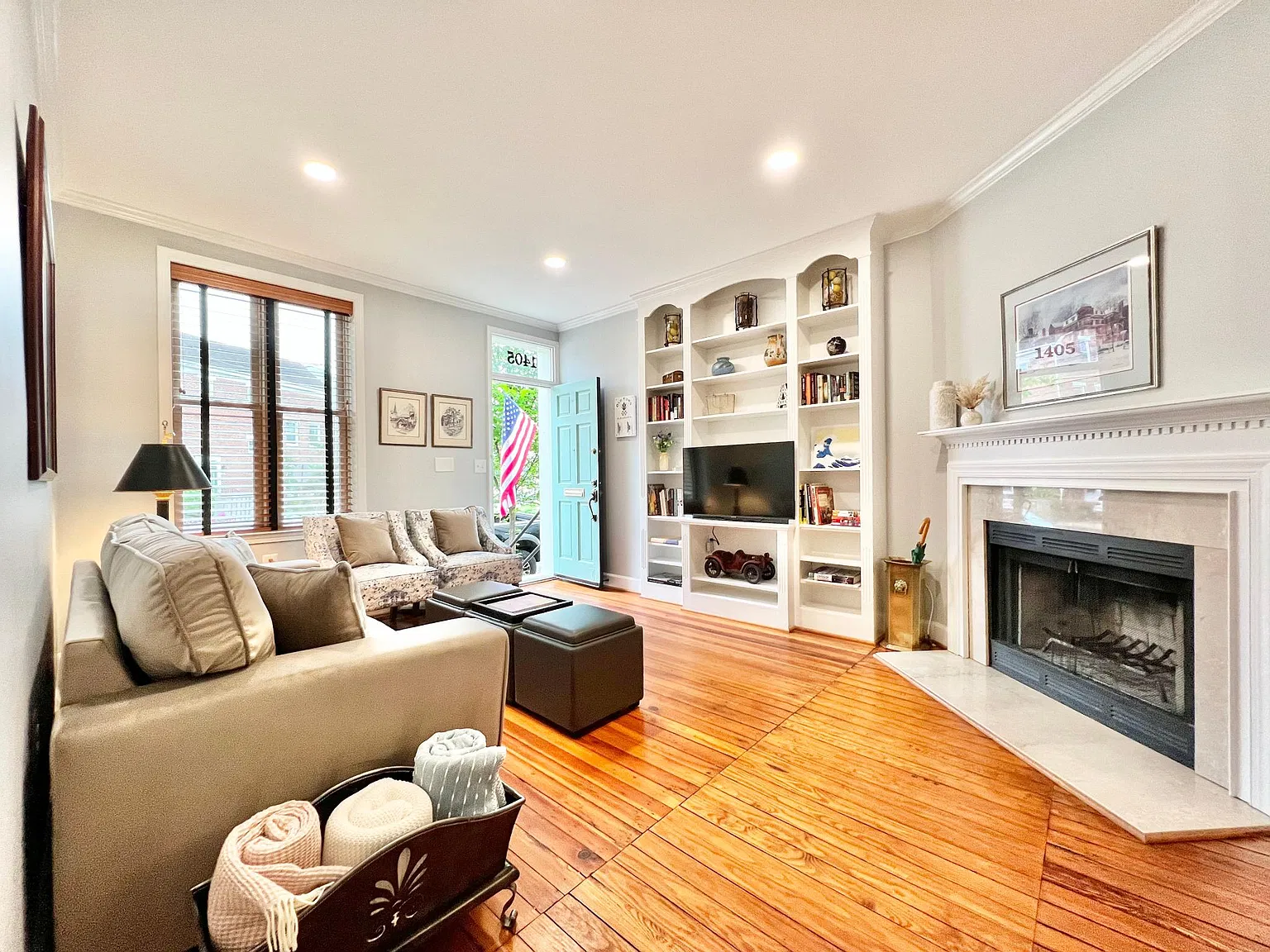 2 bed, 1400 sqft, $4,800 — Photo 2