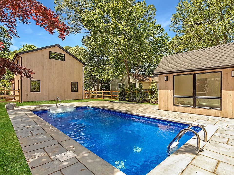 1st image of 135 Dogwood Lane Ext