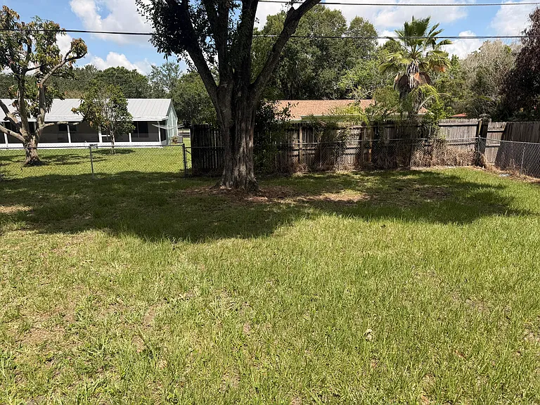 1117 SE Stewart Rd — Photo 17