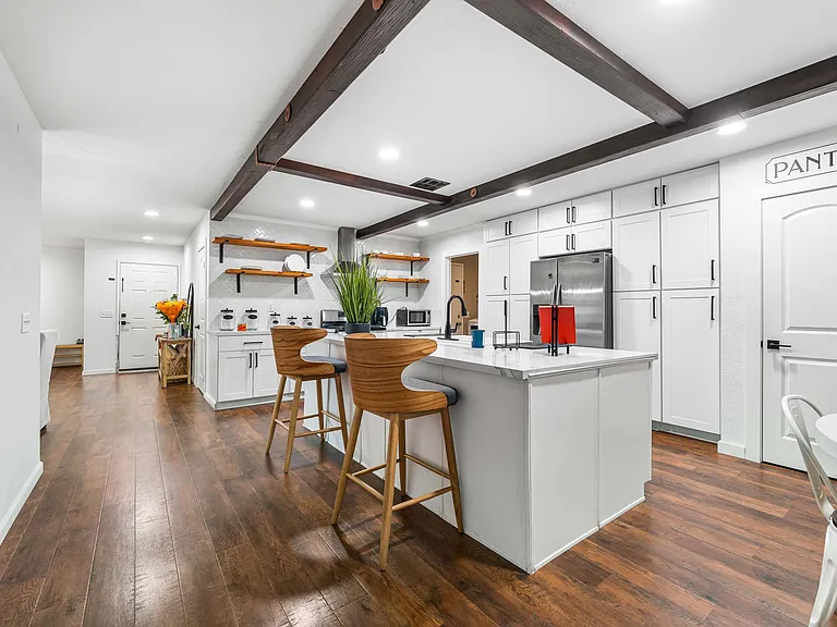 36701 Arbolada Ln — Photo 1