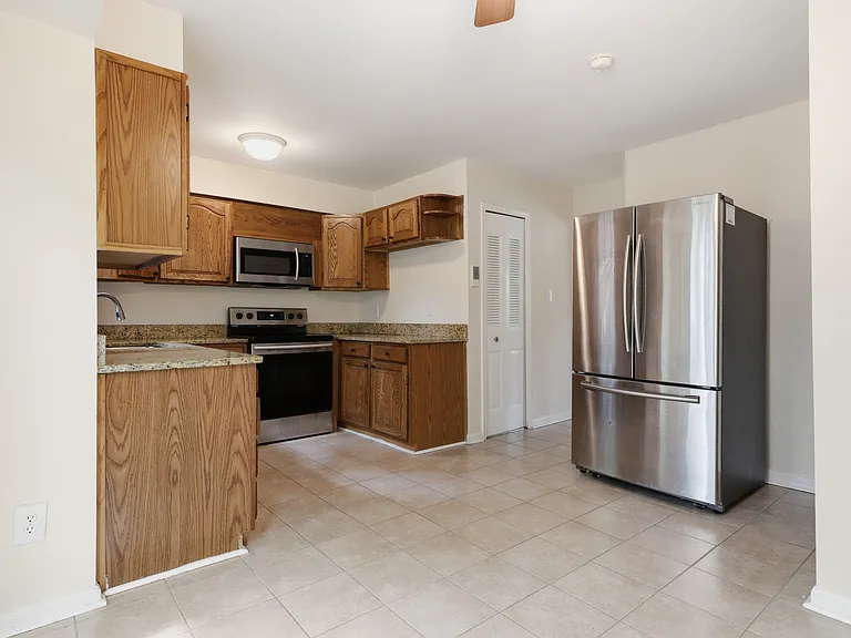 8747 Arley Dr — Photo 12