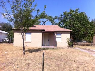 448 S Redford Ln, White Settlement, TX 76108