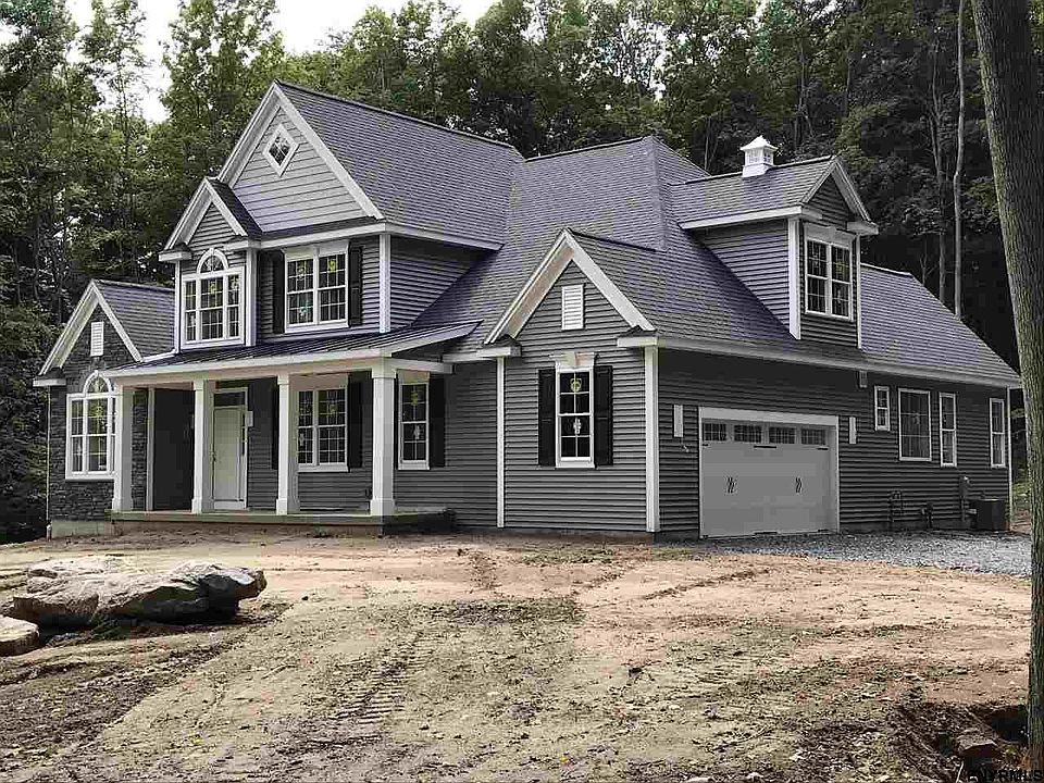 1st image of 10 Buchanan Dr