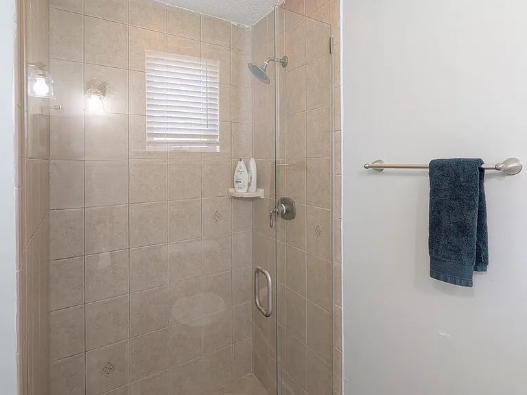361 Ahern St #15 — Photo 8
