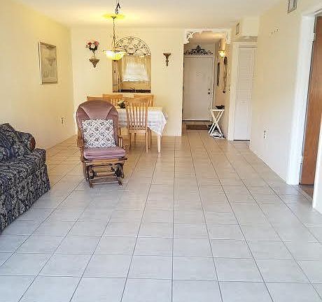 3rd image of 2711 N Halifax Ave APT 294