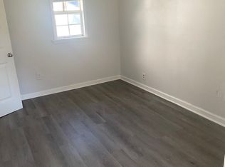 805 Roxie Ave, Fayetteville, NC 28304