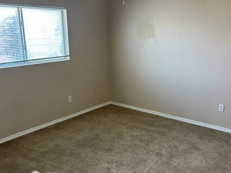 64 Boreal Ct — Photo 21