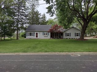 209 W Crow St, Eureka, IL