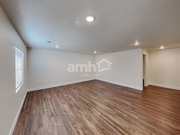 3rd image of 5986 W South Jordan Pkwy
