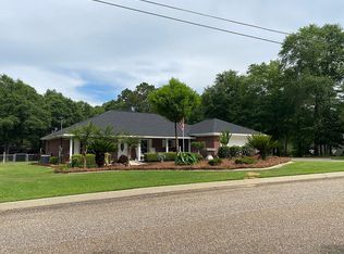 160 Tharpe Dr, Ozark, AL 36360