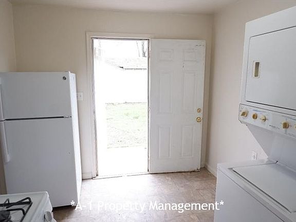 2nd image of 3730 Ivy St #B