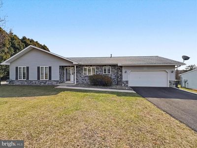 122 Overview Cir E, Red Lion, PA, 17356