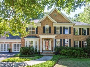 2636 Military Rd, Arlington, VA 22207