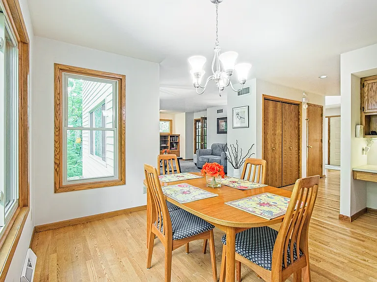7126 New Washburn Way — Photo 22