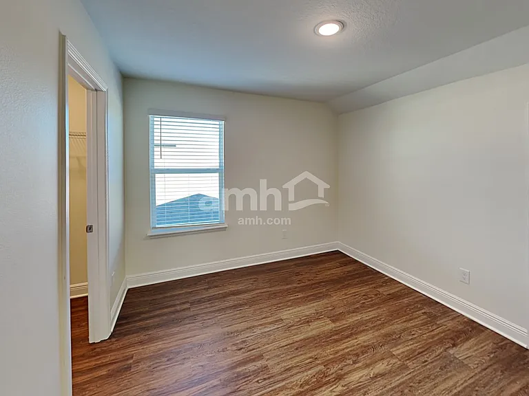 955 Heavenly Dr — Photo 26