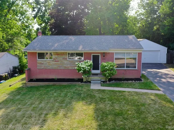331 Lorberta Ln, Waterford, MI 48328