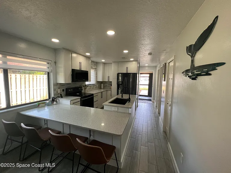 3230 Sand Dunes Ct — Photo 7
