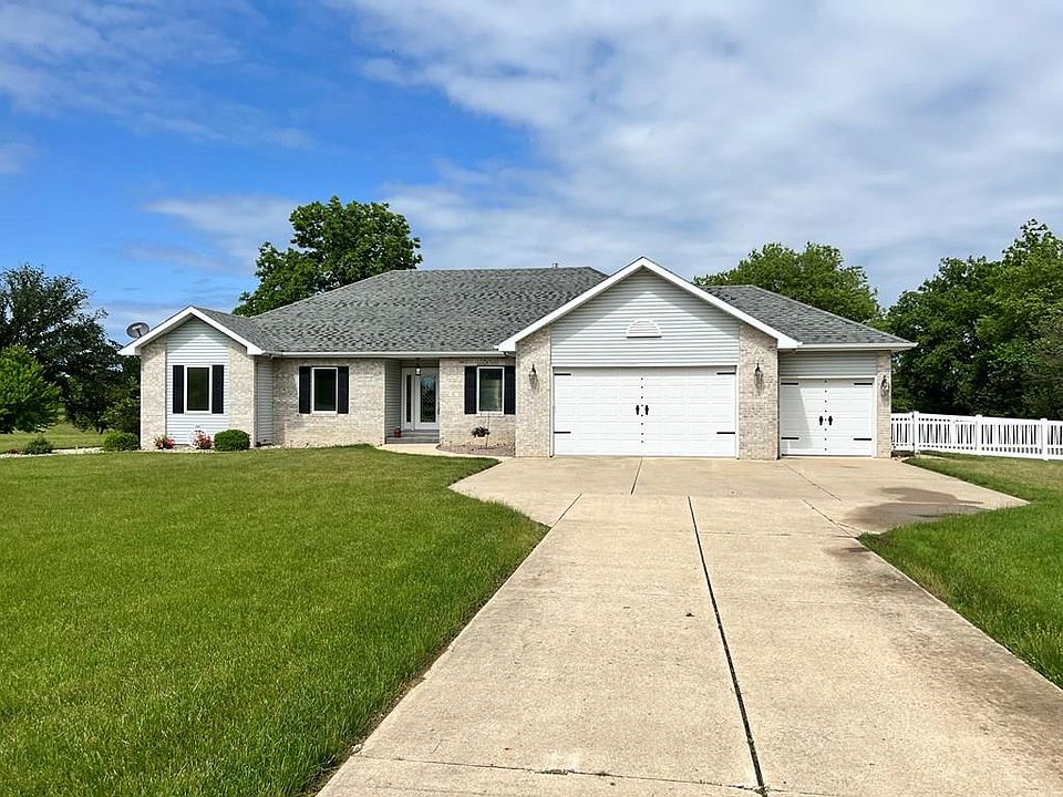 1st image of 1332 Deer Creek Dr