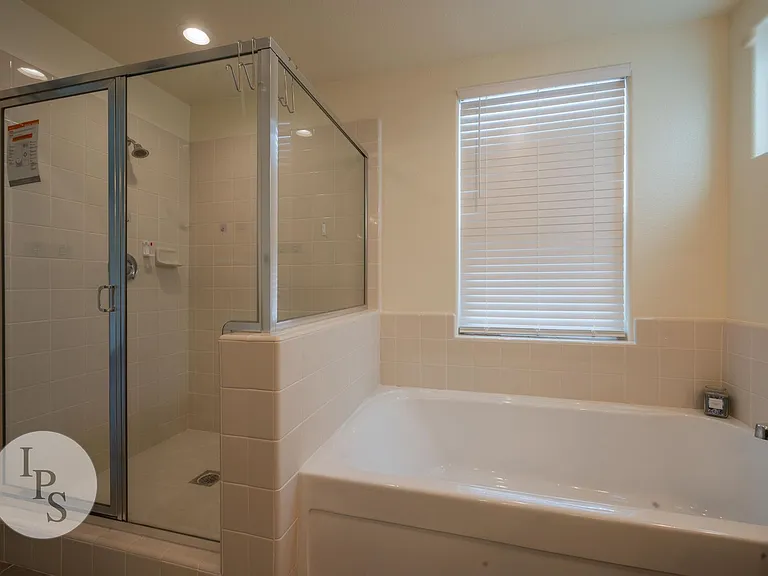 6052 E Bishop Ln — Photo 22